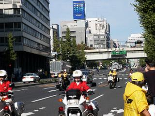 TOKYO_MARATON_Y16.JPG - 23,568BYTES